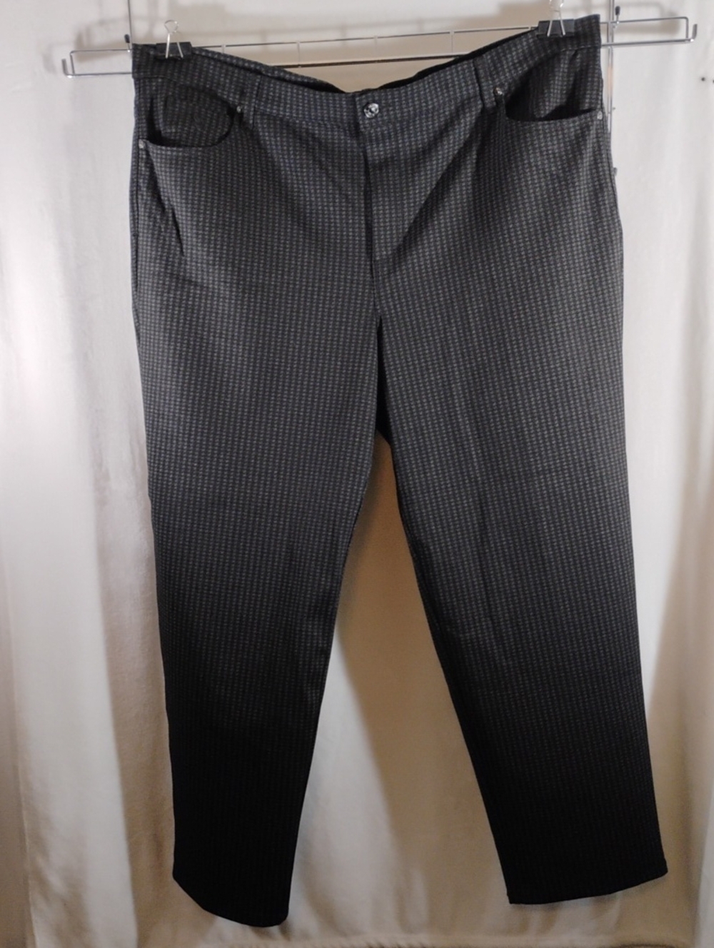 Gloria Vanderbilt Gray/Black Patterned Dress Pants 24W